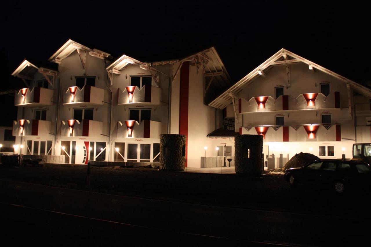 Zum Kreuzritter Aparthotel Wuestenrot Exterior photo